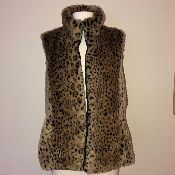 Faux fur leopard vest reversible - Picture 1 of 8